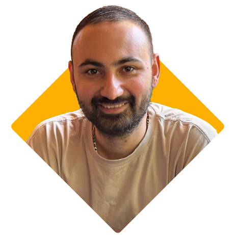 حنان سعادت