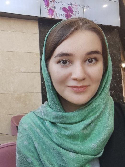 زهرا حیدری نیا