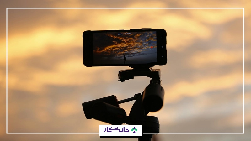 استفاده از هوش مصنوعی کلاد و چت جی‌‌پی‌تی در تولید محتوا